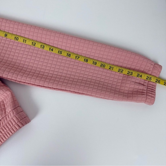 Simplee Women’s Pink Quilted Long Sleeve Crop Top Mock Neck‎ Pullover Size L - Picture 6 of 8